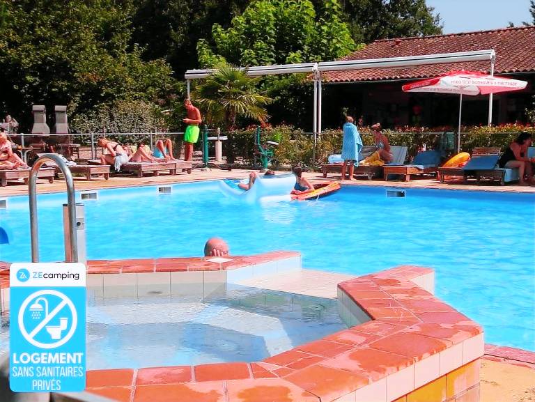  in Dévillac, Biron f&uuml;r max. 5 Personen am Atlantik