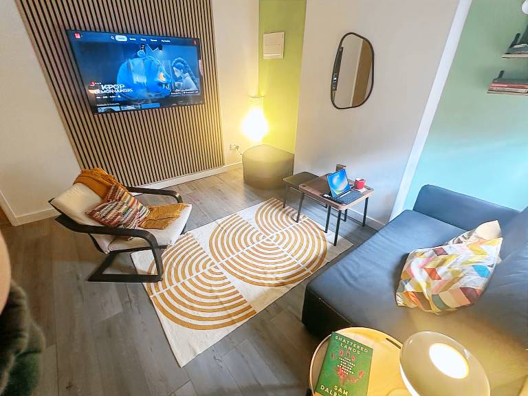 Green Lane 1-Bed Apartment - Sleeps 4 & Pets Ok in Leicester