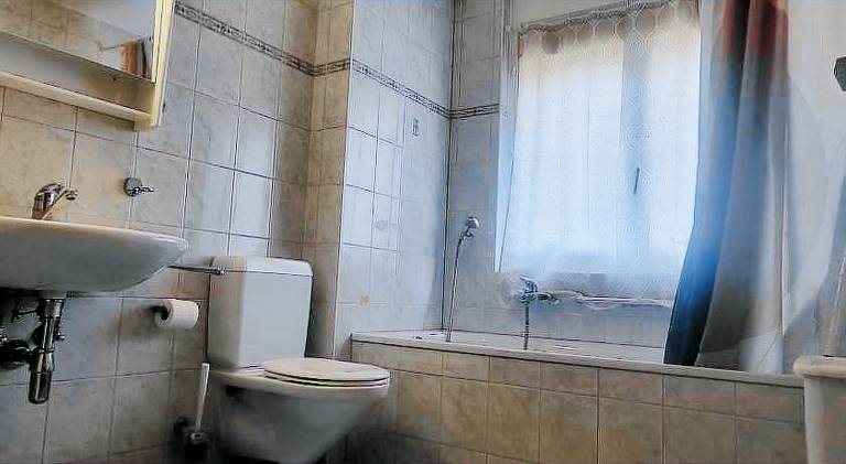 Holiday apartment with 3 rooms for 8 persons — photo 5