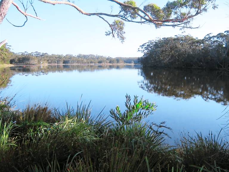 House Lake Tabourie