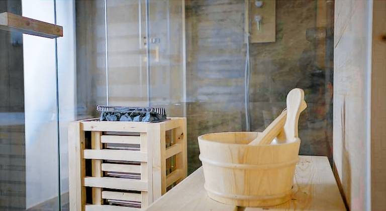 Beautiful apartment with hot tub | Dogs allowed — photo 5