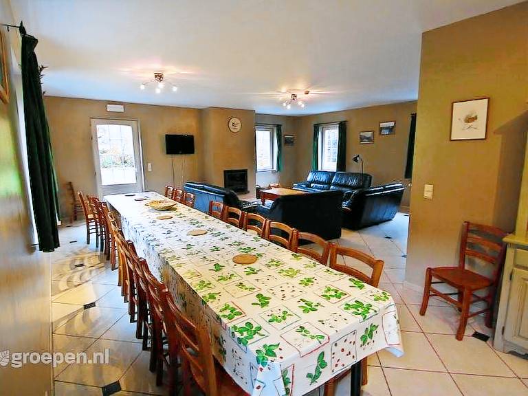 Fully equipped house with garden, patio & BBQ | Pets allowed — photo 5