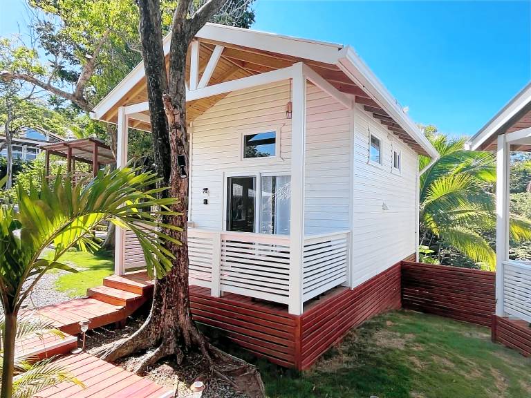 House  West Bay