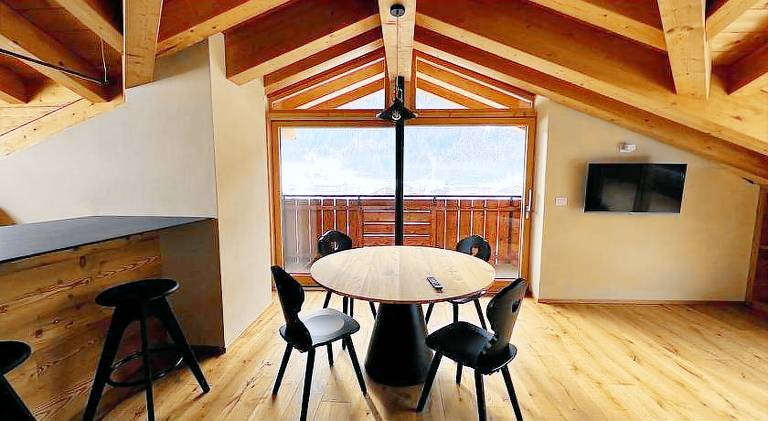 Beautiful apartment with terrace | Pets are welcome in Valdidentro