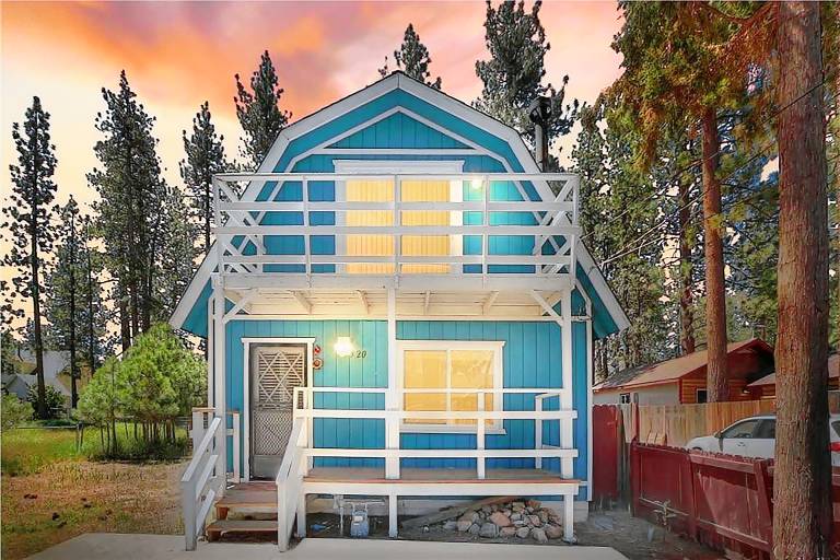 Cabin Sugarloaf