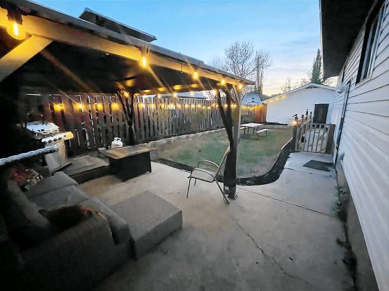 House  Grande Prairie