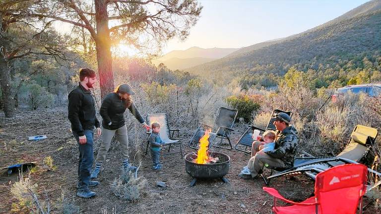 Recreational vehicle (RV) Mount Charleston
