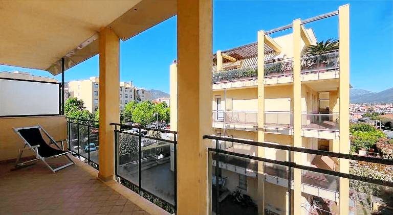 Wonderful rental apartment with patio | Pets are welcome — photo 3