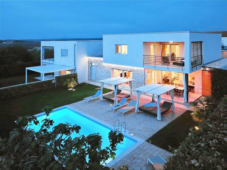 House Novigrad