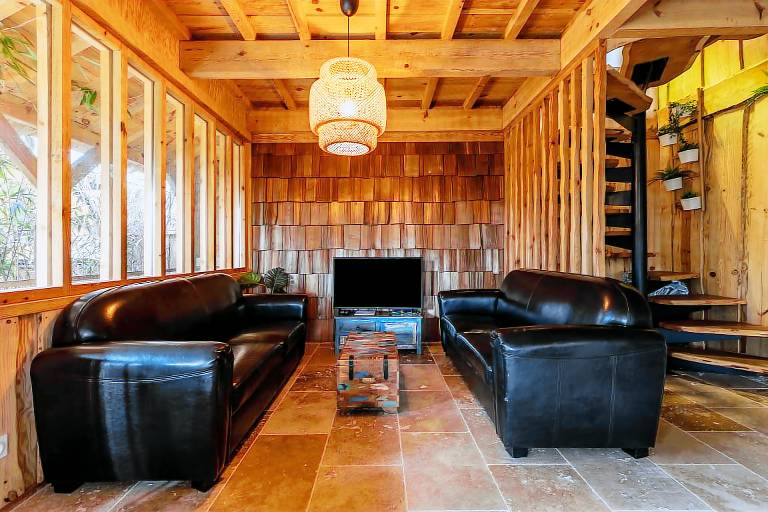 Villa "Chan-Ly" with Private Terrace and Wi-Fi — photo 5