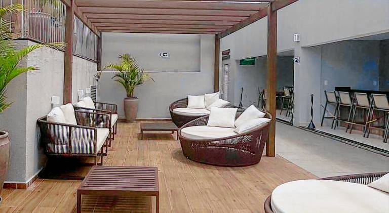 Rental apartment with pool — photo 3
