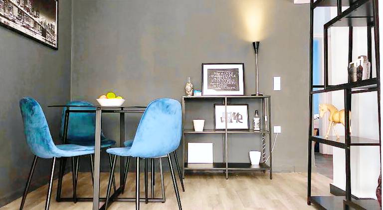 Rental apartment with yard & patio in Lesvos
