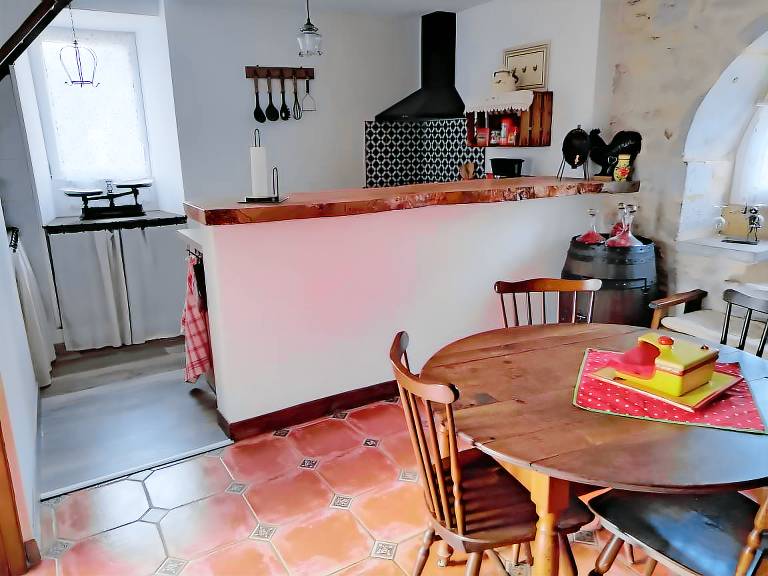 Gîte Petit Gouffre d'Amour with Private Garden, Wi-Fi, and Air Conditioning — photo 5