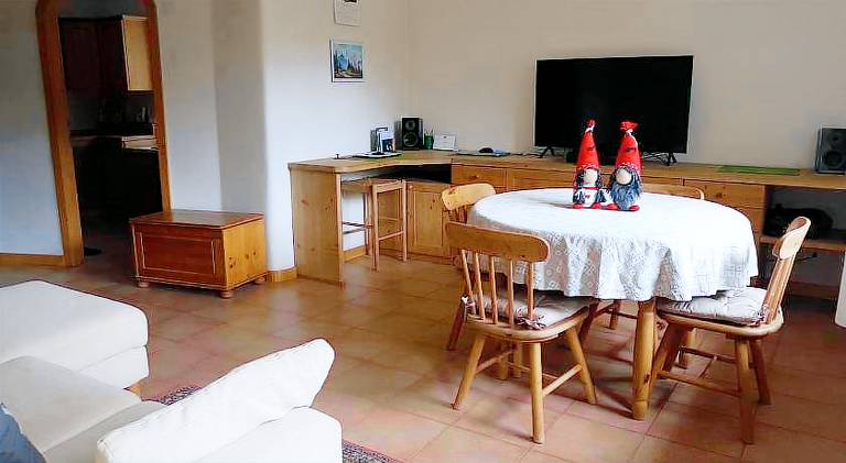 Vacation home with 2 rooms for 4 persons in Pinzolo