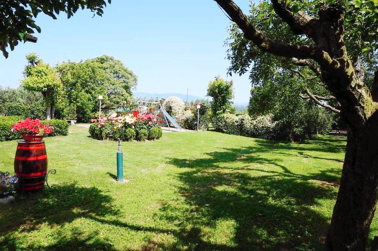 Vacation home with private pool, grill & garden | Panoramic view — photo 2