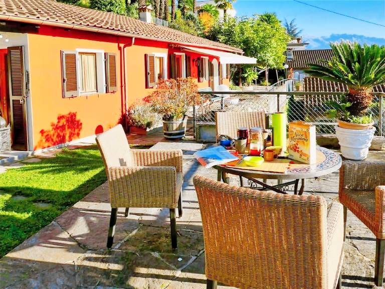 Ferienwohnung  Brissago TI