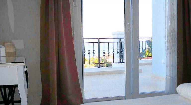 Pleasant apartment with patio & yard | Pet-friendly — photo 2