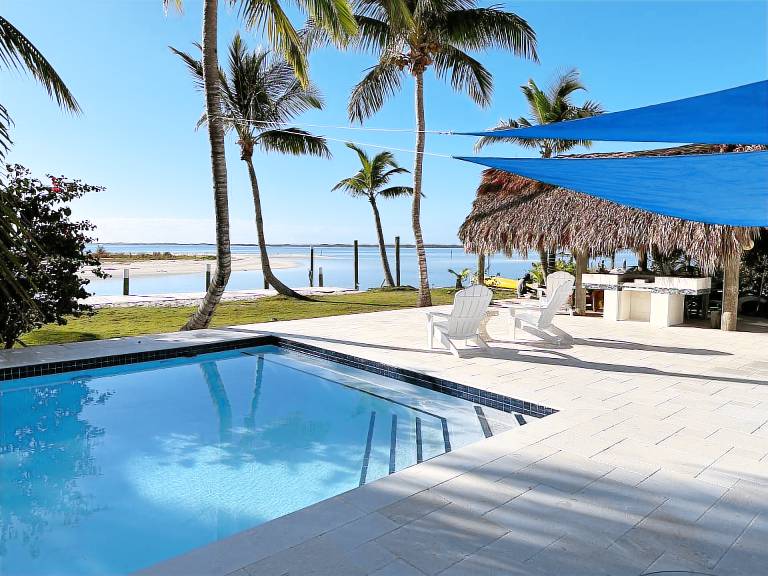 House Treasure Cay