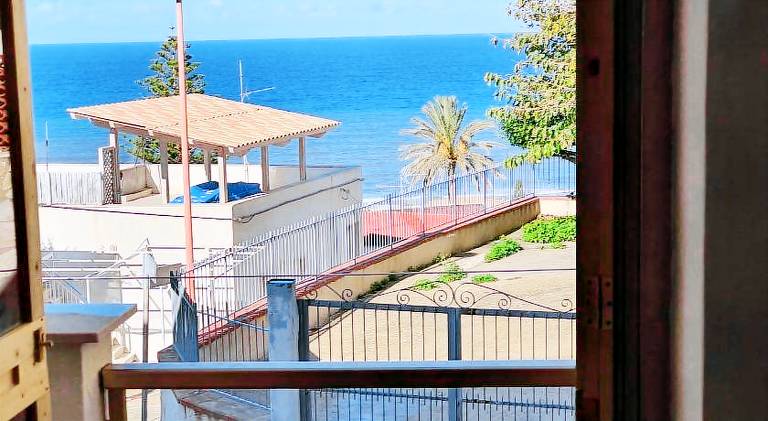 Apartment with barbecue & terrace in Alcamo