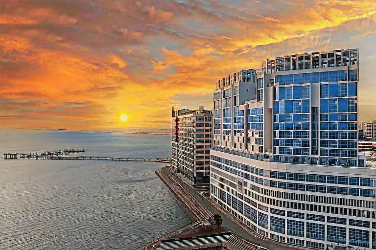 WAVE M HOTEL EAST