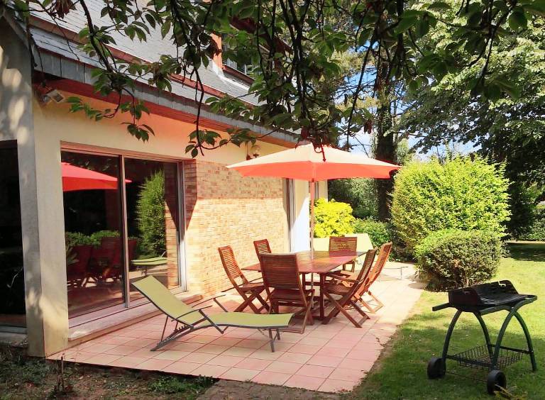 Lovely gite with yard, patio & BBQ | Dogs allowed — photo 2