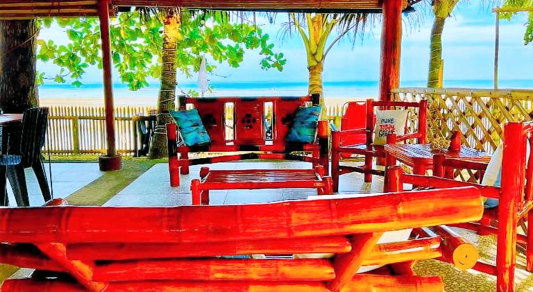 Treasure Cove Cottages & Beach Resort — photo 3