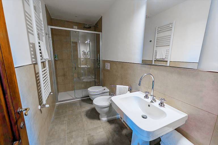 Corte di Valle: Superior Room — photo 5