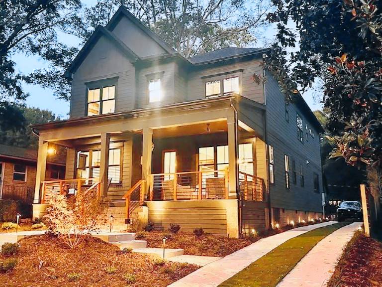 House  Plaza Midwood