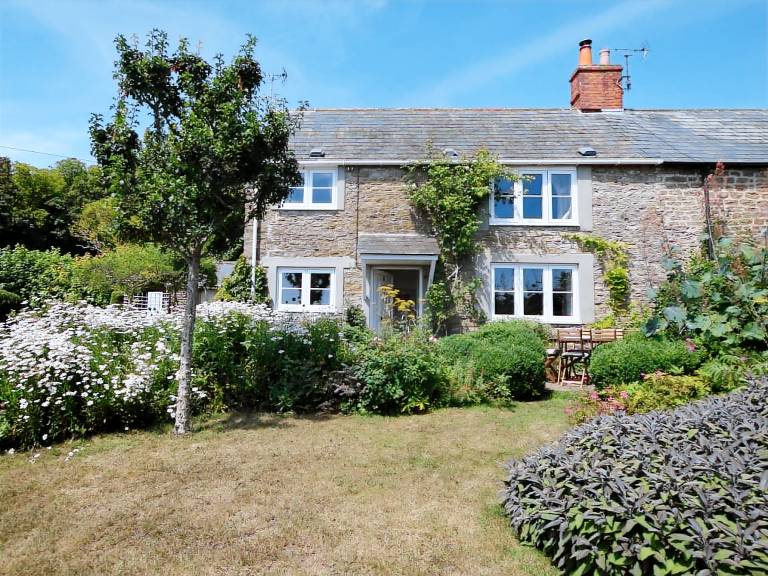 4 Bed in Dorchester oc 75851