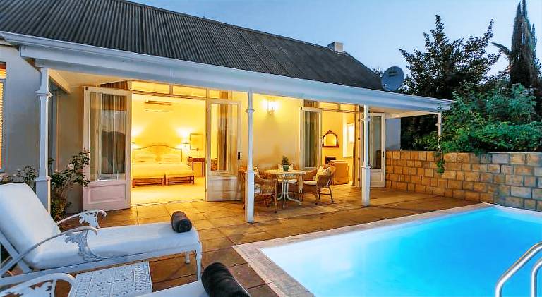 Vacation home with terrace, sauna & pool | Perfect for remote work | Pets allowed — photo 2