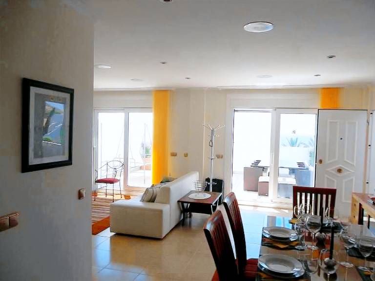 Rental apartment with pool, terrace & barbecue — photo 2