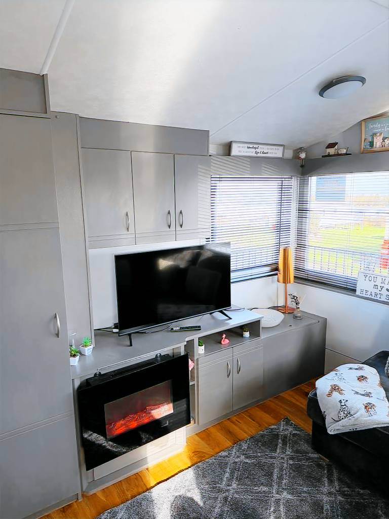 Family-oriented lodge | Beach view | Pet-friendly — photo 4