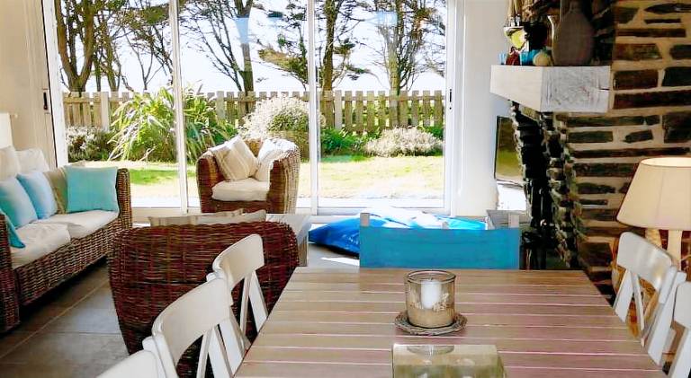 Villa with barbeque, yard & terrace — photo 3