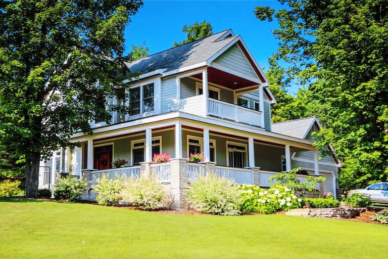 House Suttons Bay