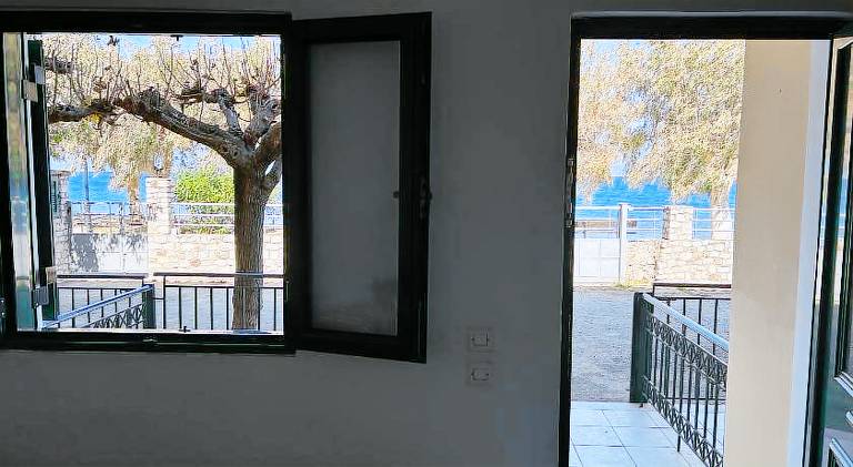 Holiday apartment with terrace — photo 3