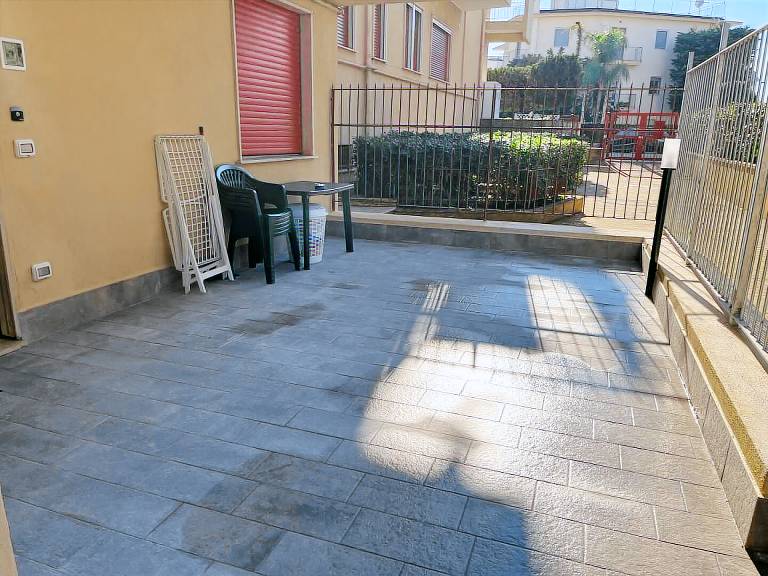 Children-friendly lovely apartment with yard | Close to the beach | Pet-friendly — photo 5