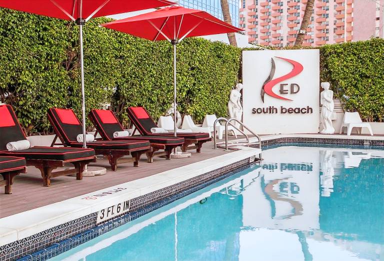 Red South Beach Hotel — photo 5