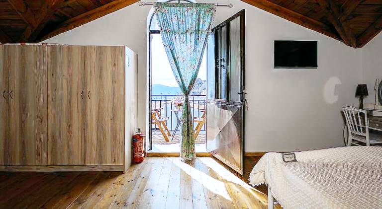 Vacation home with garden & terrace | Pets are welcome — photo 2