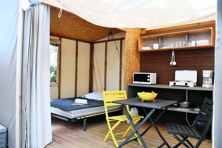 Caravan  Calvi