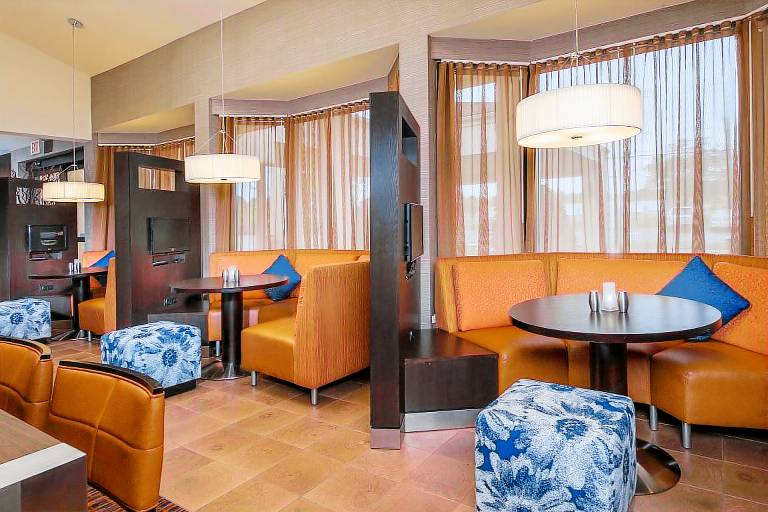 Courtyard by Marriott Richmond West — photo 4
