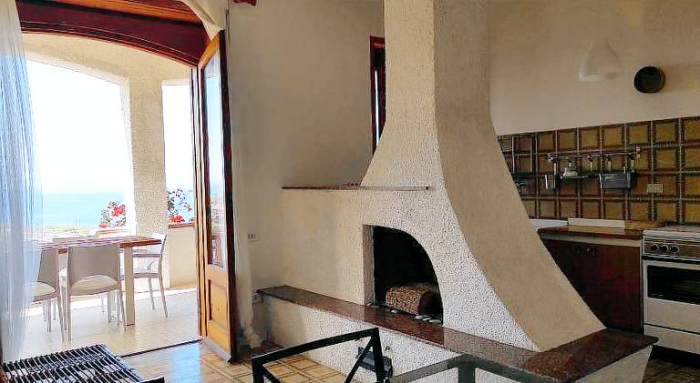 Rental apartment with 2 rooms for 5 persons — photo 2