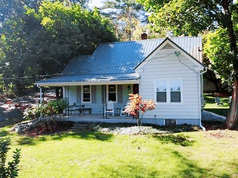 Cabin  Huntingdon
