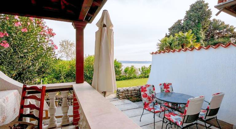 Nice holiday apartment with BBQ, garden & patio | Close to the beach | Pet-friendly — photo 2