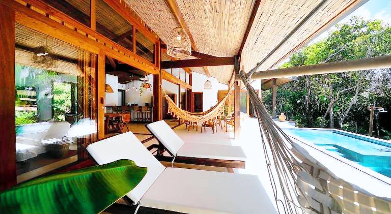 Family-oriented vacation home with yard, private pool & barbeque | Pets allowed — photo 4