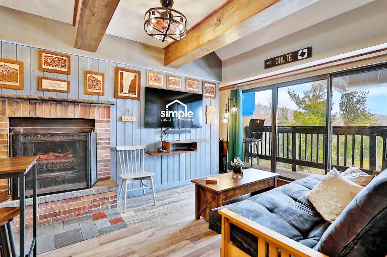 Condo  Woodstock
