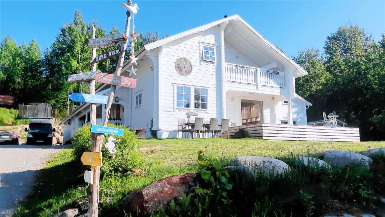 Children-friendly ample lodge with garden, sauna & BBQ | Lake view | Pets are welcome — photo 2