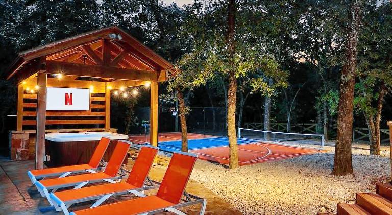 Nice vacation home with pool | Pets are welcome — photo 5