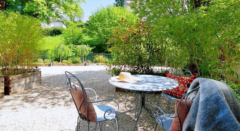 Serviced apartment with terrace — photo 5