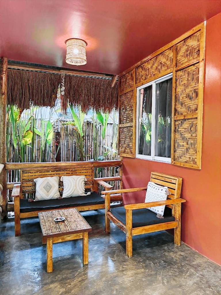 Vacation home with garden | Close to the beach | Pet-friendly in General Luna