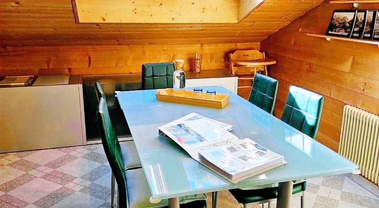 Gemutliche FeWo mit Sauna inmitten der Berge — photo 4